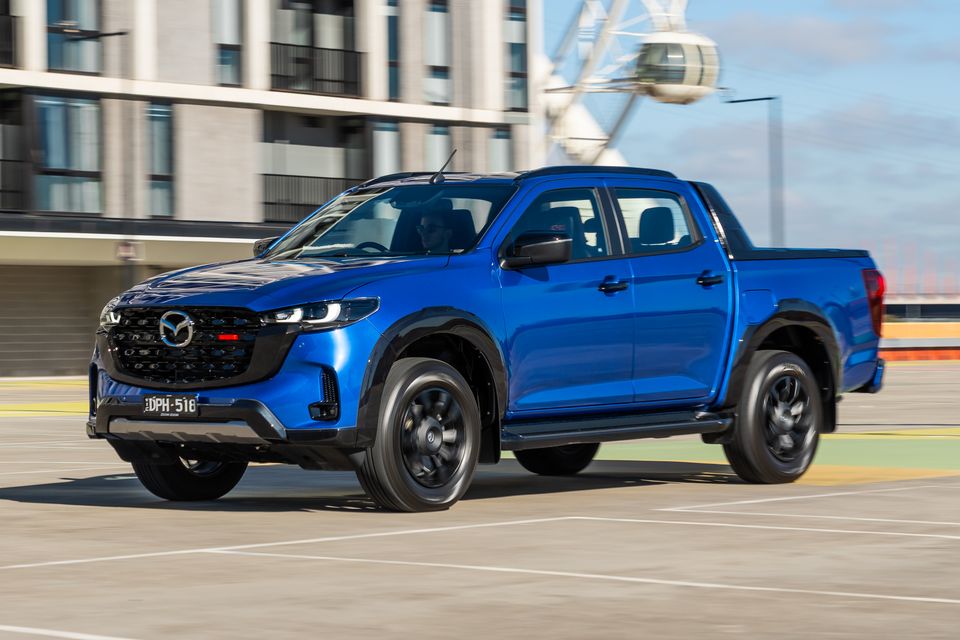 Viaturas disponíveis na Africentric Motors